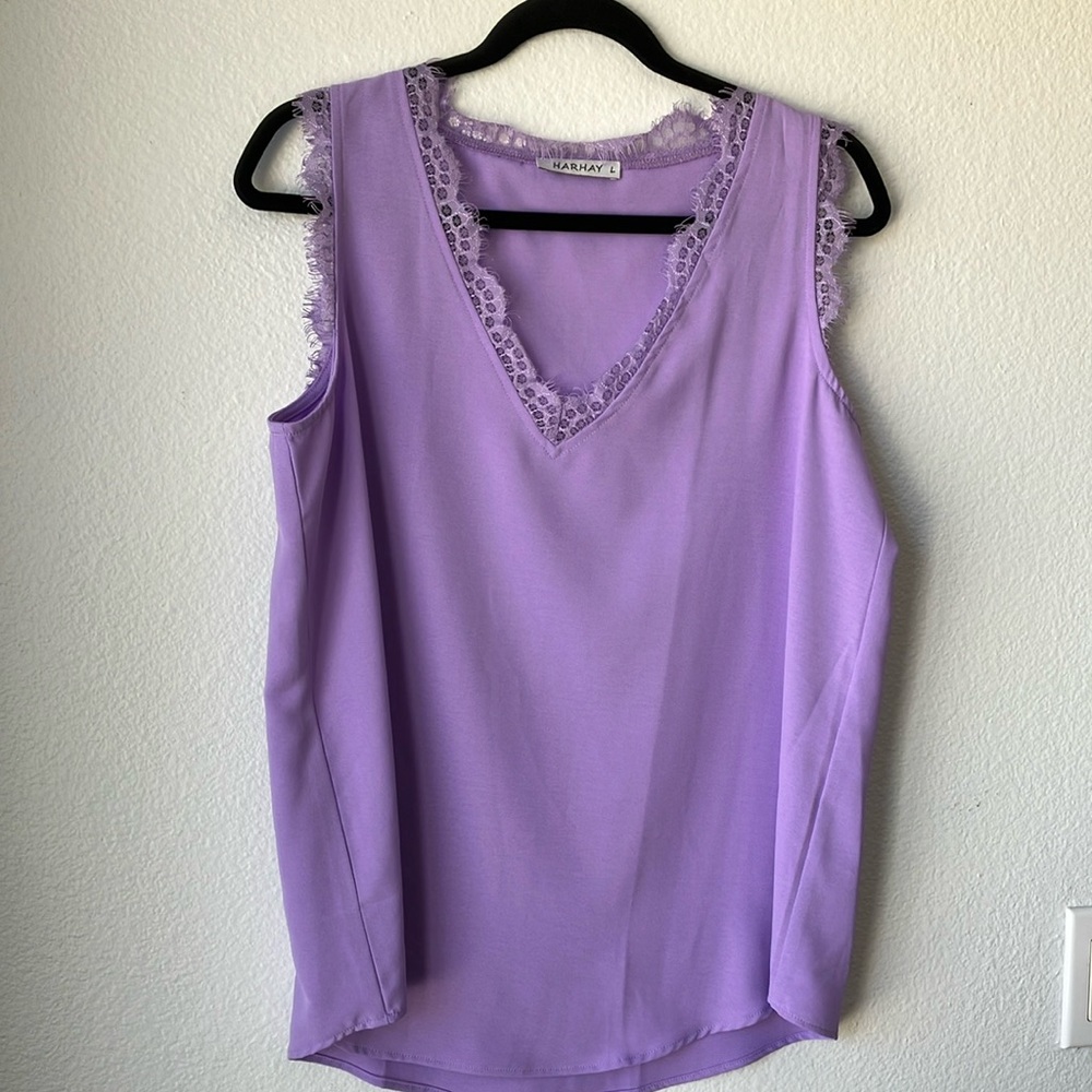 Harhay Purple Iris Lavender Lace V-Neck Top